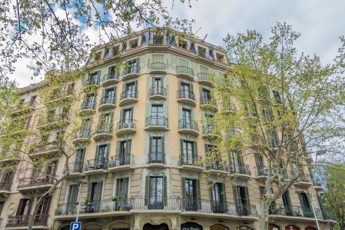 Elegant 4 Bedrooms 3 Bathrooms Catalan Home Barcelona Luaran gambar