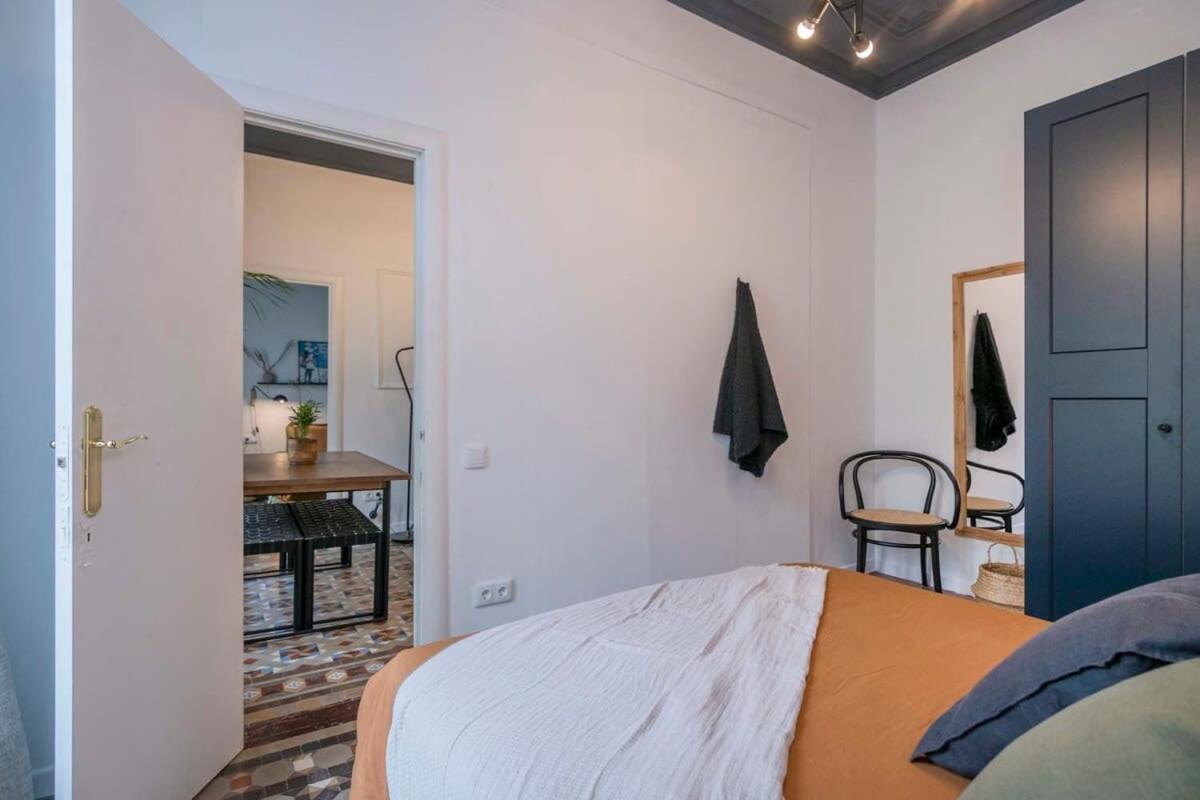 Elegant 4 Bedrooms 3 Bathrooms Catalan Home Barcelona Luaran gambar